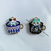 Teacup Cat Needle Minder