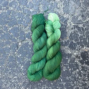 Round Mt Alder Fingering