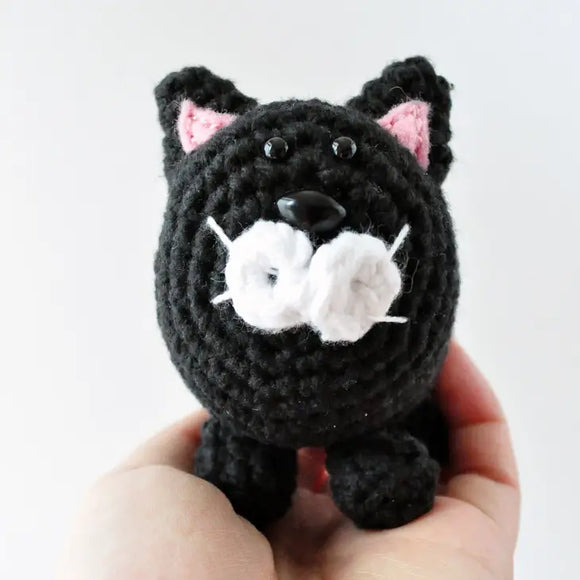 Black and White Cat Crochet Kit
