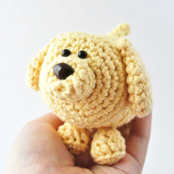 Golden Dog Crochet Kit