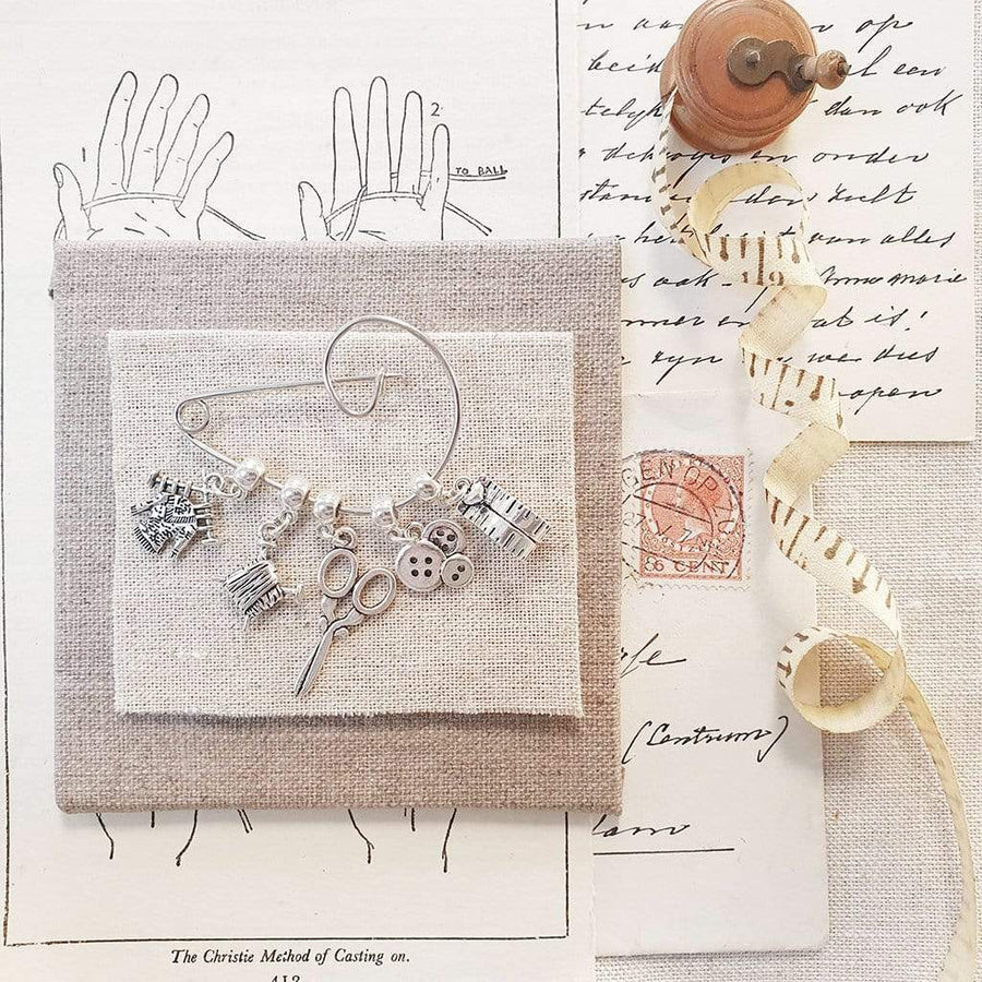 Zamsoe Brooches